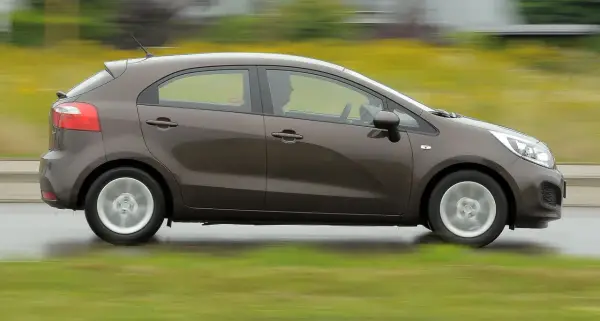 Kia Rio - Opinie, wady, silniki. Czy warto kupić używaną?