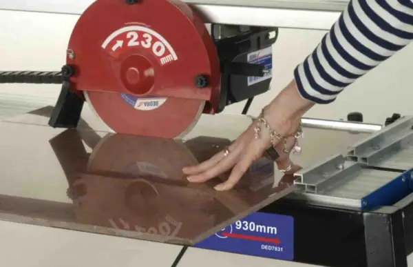 Dedra opinie - jakość czy tylko niska cena? Sprawdź analizę