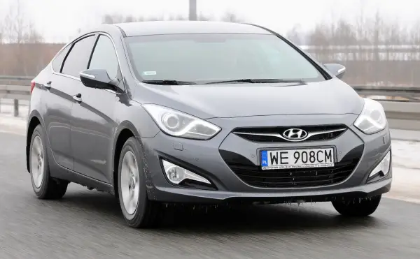 Hyundai i40 – Czy warto kupić? Opinie, silniki, usterki, porady